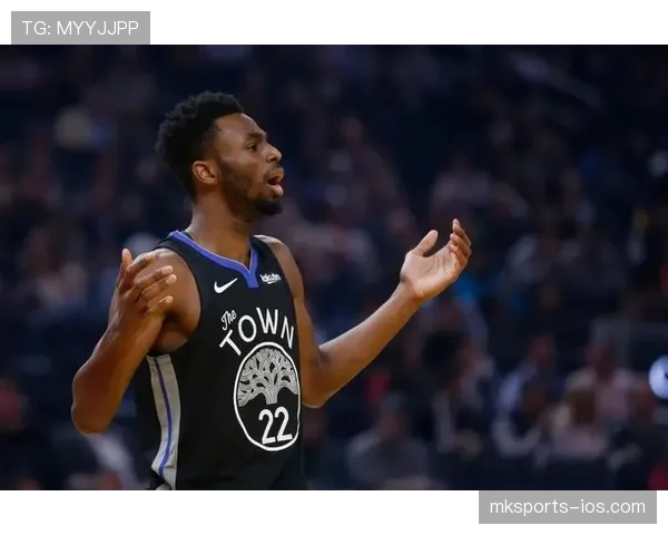 安德鲁·威金斯通过高效无球跑动提升防守转换速度明显超越队内同位置球员