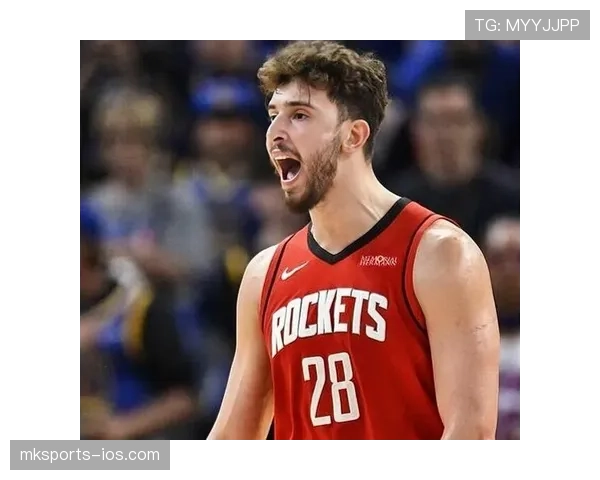 申京挡拆创造高效得分空间，助力球队内线端拉开差距