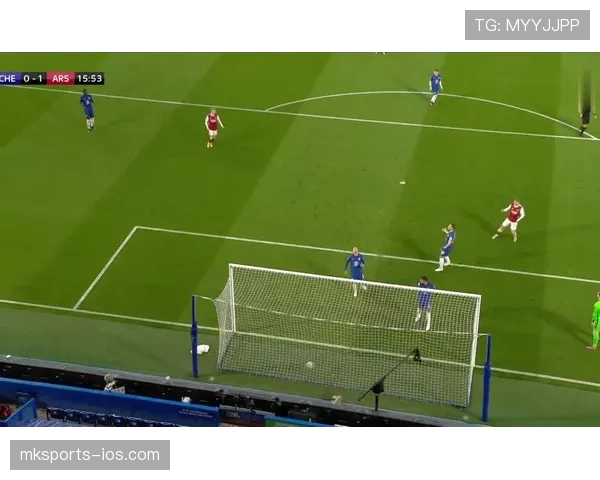 门将用手接队友回传球，判罚规则到底怎么定？